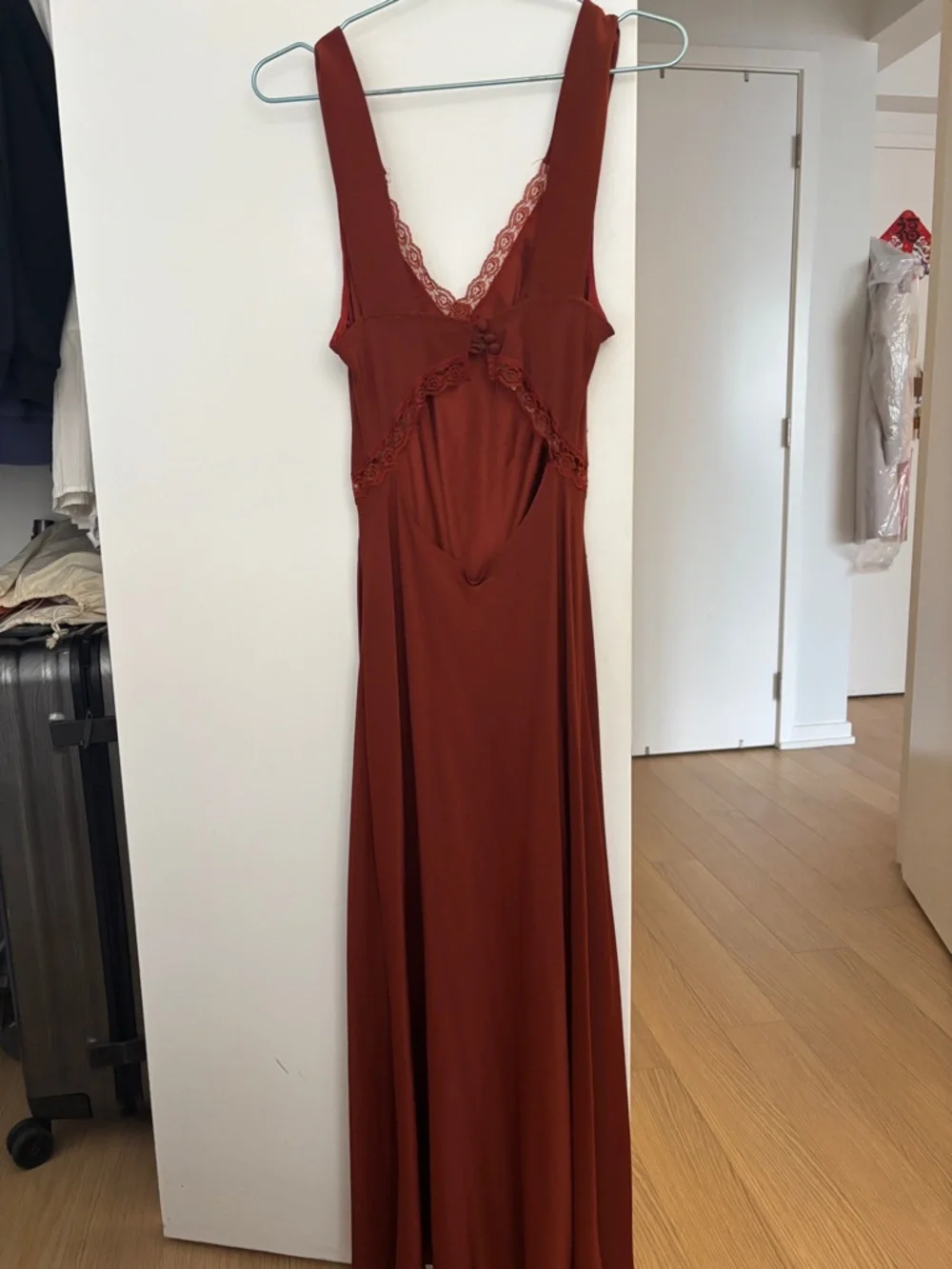 BNWT Reformation Rust Red Silk Maxi Slip Dress - Picture 2 of 3